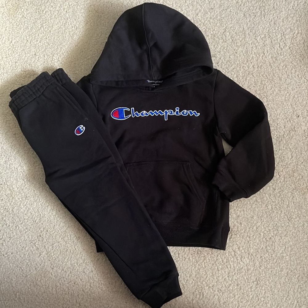 Champion Sweatshirt and Sweatpants Set for Boys
